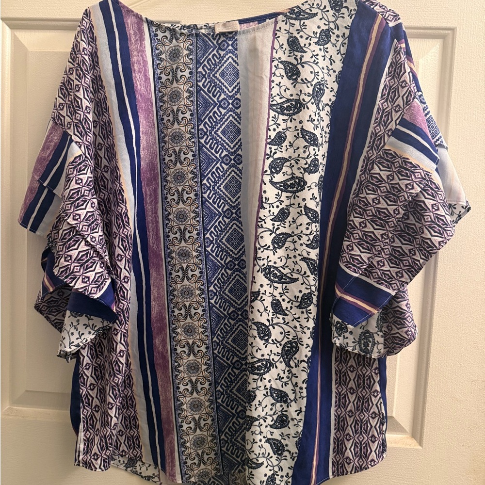 Chico’s size 3 printed blouse